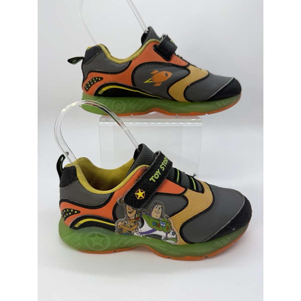 Toy Story Light Up Shoes Easy Close Sneakers Buzz Woody Boys Size 13 Disney